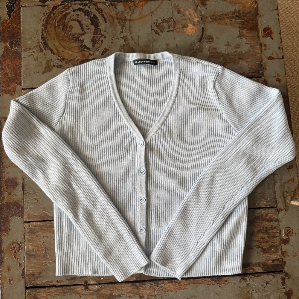 Brandy Melville Light Blue Ribbed V-Neck Cropped Cardigan - Picture 3 of 4
